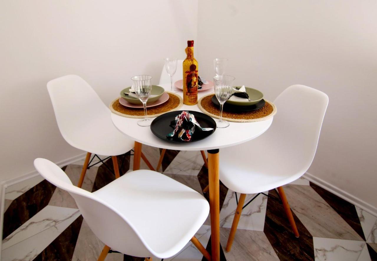 Cvijetna Oaza Apartment Требине Екстериор снимка