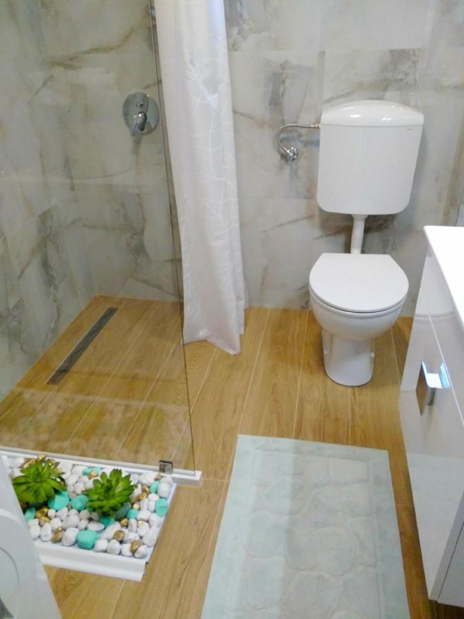 Cvijetna Oaza Apartment Требине Екстериор снимка